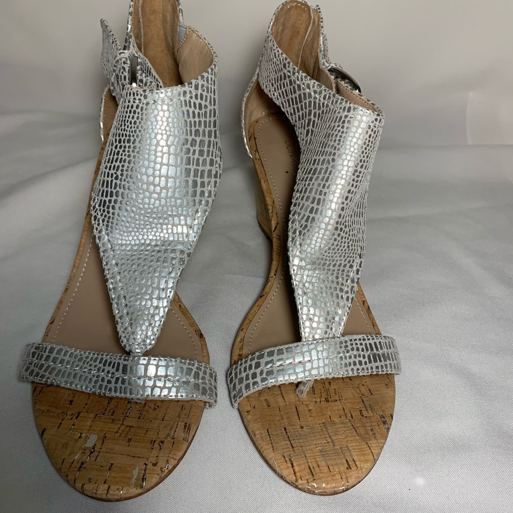 Donald Pilner silver sandals back zip side buckle